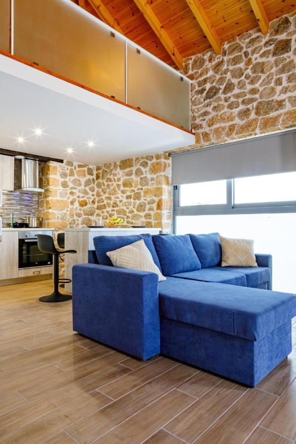 Adrian'S Luxury Apartments 1 Drepano  Ngoại thất bức ảnh